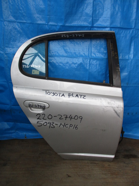 Used Toyota Platz DOOR GLASS REAR RIGHT